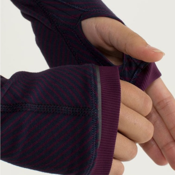 Lululemon Full Tilt Long Sleeve -Size 4 - Picture 10 of 14